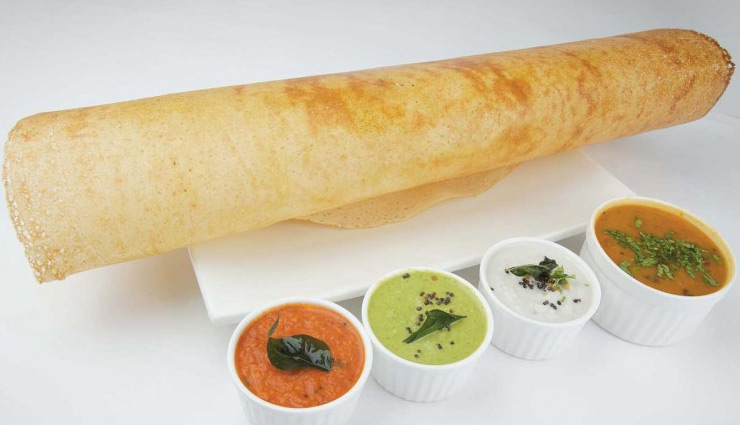 पाना चाहते है बाजार जैसा स्वादिष्ट 'मसाला पेपर डोसा', आजमाकर देखें बनाने का यह तरीका #Recipe