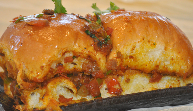 masala pav recipe,flavorful masala pav,delicious masala pav,indian street food,spicy masala pav,mumbai style masala pav,quick masala pav,easy masala pav recipe,vegetarian masala pav,masala pav with vegetables