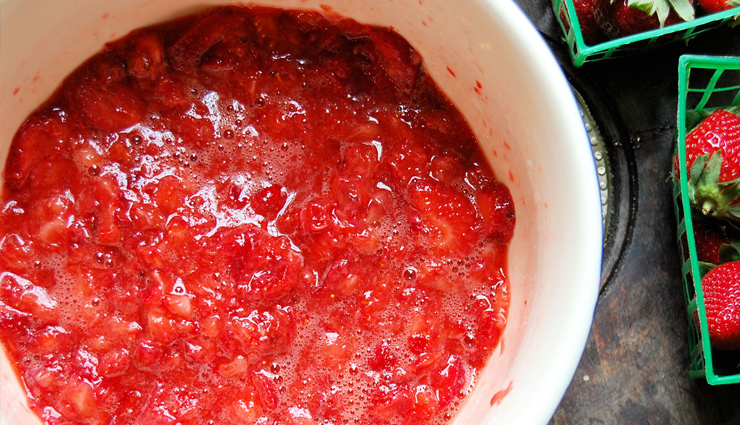 starwberry face masks,starwberry face masks for healthy skin,skin care tips,skin care,beauty,beauty tips