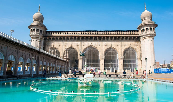 अपनी खूबसूरती से सभी को मंत्रमुग्ध करती हैं भारत की ये ऐतिहासिक मस्जिदें, जरूर करें इनका दीदार these historical mosques of india mesmerize everyone with their beauty must visit them,holiday,travel,tourism