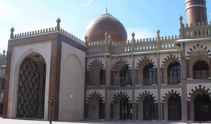 अपनी खूबसूरती से सभी को मंत्रमुग्ध करती हैं भारत की ये ऐतिहासिक मस्जिदें, जरूर करें इनका दीदार these historical mosques of india mesmerize everyone with their beauty must visit them,holiday,travel,tourism