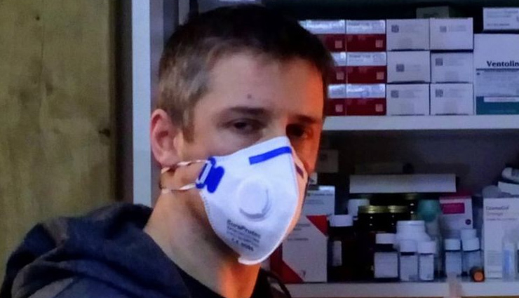 कोरोना वायरस : जाने कब और किसकों पहनना चाहिए मास्क? हेल्थ मिनिस्ट्री ने जारी की गाइडलाइंस 