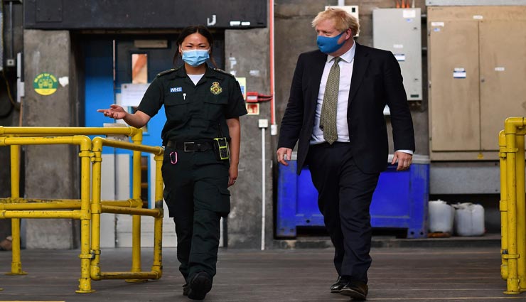 ब्रिटेन : आगामी सप्ताह में लॉकडाउन के साथ ही ख़त्म हो जाएगी मास्क लगाने की अनिवार्यता