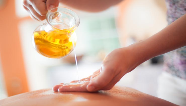 beauty tips,beauty tips in hindi,massage oil stretch marks,skin care tips