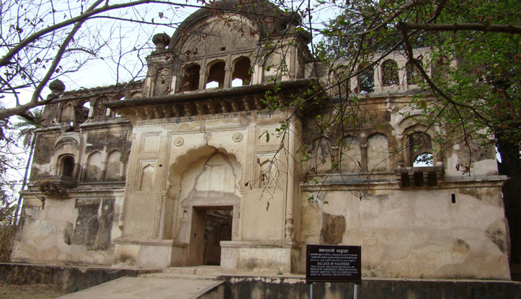 historical buildings known as example of love,tourism,holidays,travel