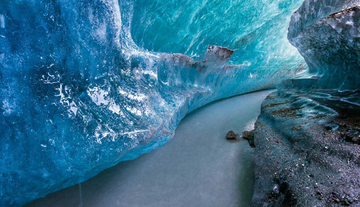 ice climbing,best places to try ice climbing,travel,holidays