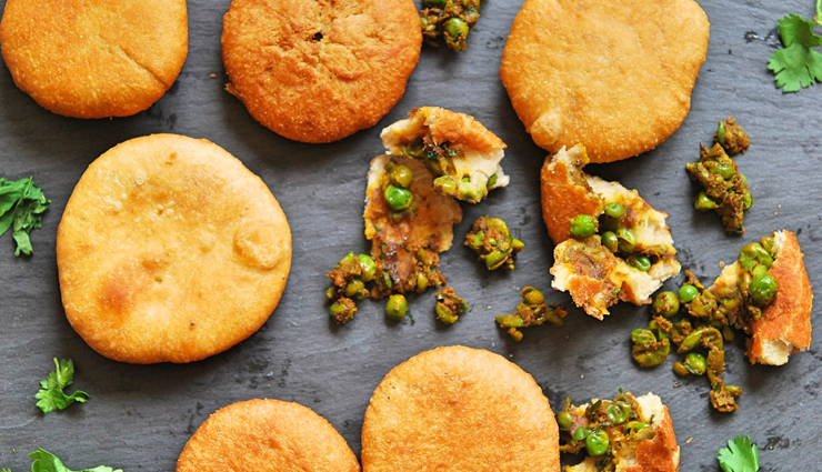 matar ki kachori,matar ki kachori recipe,kachori recipes,hunger struck,easy recipes,food