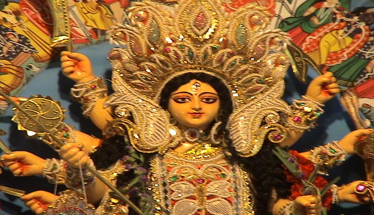 astrology tips,astrology tips in hindi,navratri 2019,navratri special,donate to girls according day in navratri,blessings of matarani