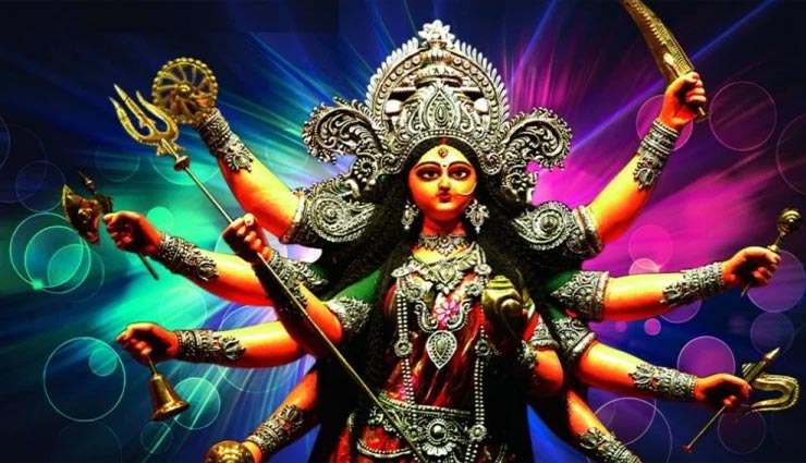 देश की इन 4 जगहों पर बेहद अनोखे तरीके से मनाया जाता हैं नवरात्रि का पावन पर्व