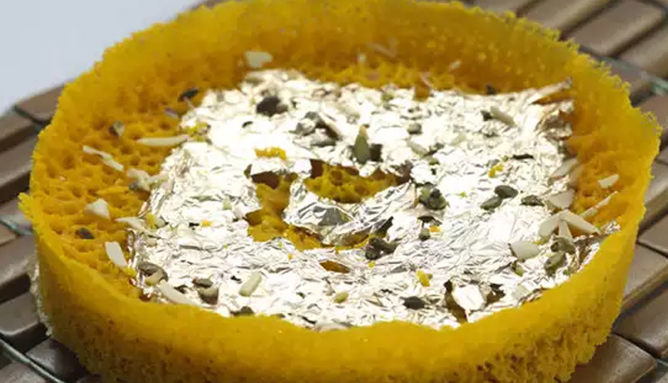 famous mathura food,mathura,mathura food,mathura travel