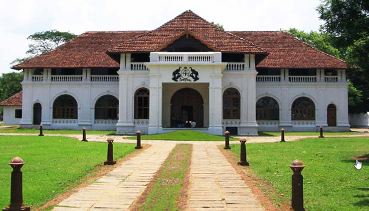 mattanchery palace,dutch palace,kochi sightseeing,fort kochi,kochi tour,places to see in kochi,best time to visit kochi,kochi tourism,tourist places in kochi,holidays,travel