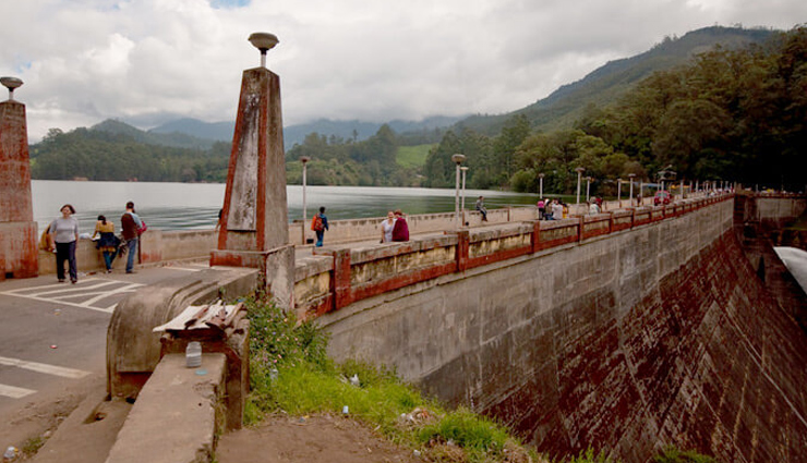 munnar tourist places,must-visit places in munnar,best tourist attractions in munnar,munnar sightseeing,munnar hill stations,scenic places in munnar,top tourist spots in munnar,munnar travel guide,natural beauty of munnar,places to see in munnar