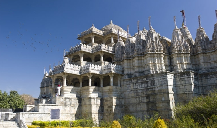 mount abu is the best place to visit at this time know the famous places of interest here,holiday,travel,tourism