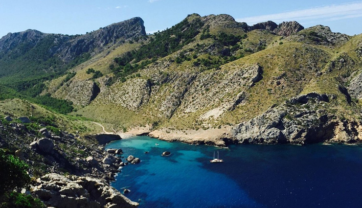 worth the visit mountains in spain,holiday,travel,tourism