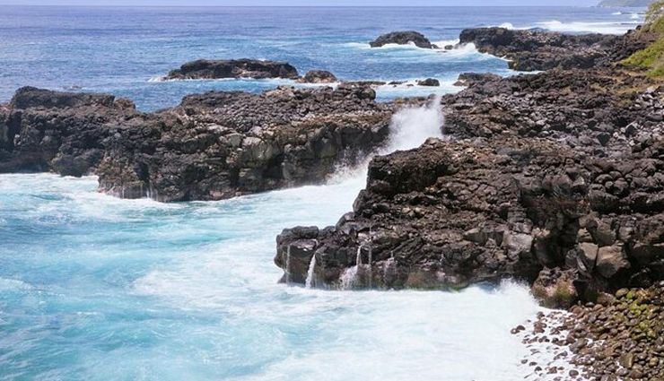 amazing beaches in mauritius,best beach destinations mauritius,top beaches to explore in mauritius,must-visit coastal spots mauritius,exquisite sandy shores in mauritius,mauritius beach attractions,unforgettable beach experiences mauritius,discovering the beauty of mauritius beaches,mauritius beach travel highlights,explore the best coastal areas in mauritius