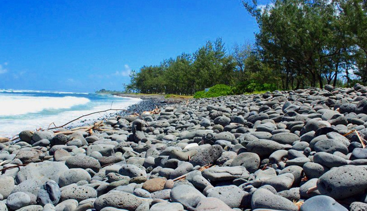 beaches in mauritius,mauritius,belle mare,blue bay,le morne,trou aux biches,ile aux cerfs,rivière des galets,beautiful beaches in mauritius
