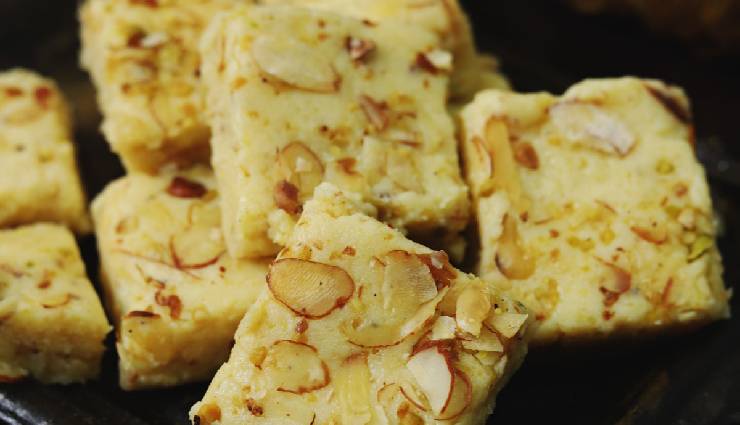 mawa barfi,mawa barfi recipe,mawa barfi ingredients,sweet dish mawa barfi,khoya