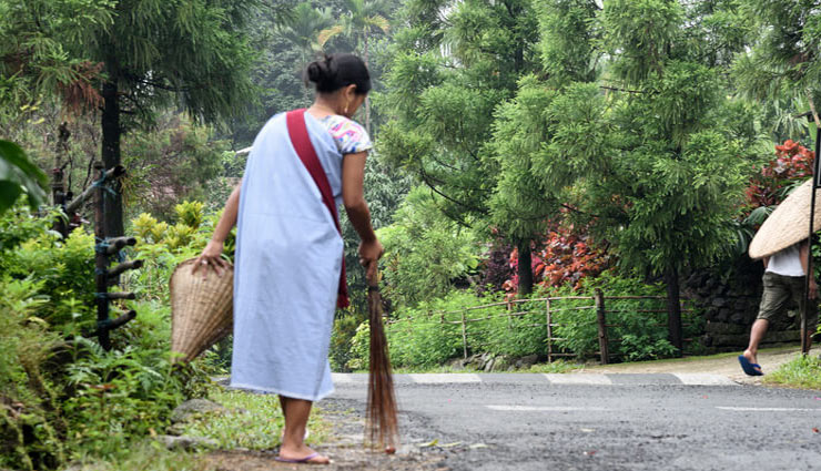 mawlynnong village of meghalaya,cleanest village of asia,travel,tourism,holidays