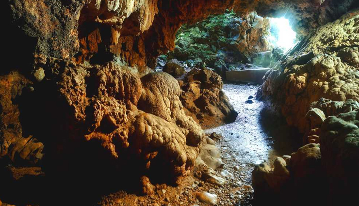 shillong,beautiful places to explore in shillong,meghalaya travel,holidays,travel guide