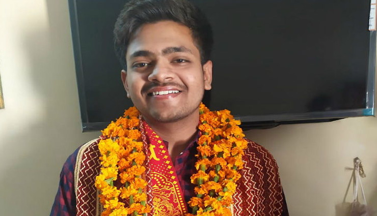  देश के सबसे कम उम्र के जज बनेंगे जयपुर के मयंक, 21 साल की उम्र में पास की परीक्षा