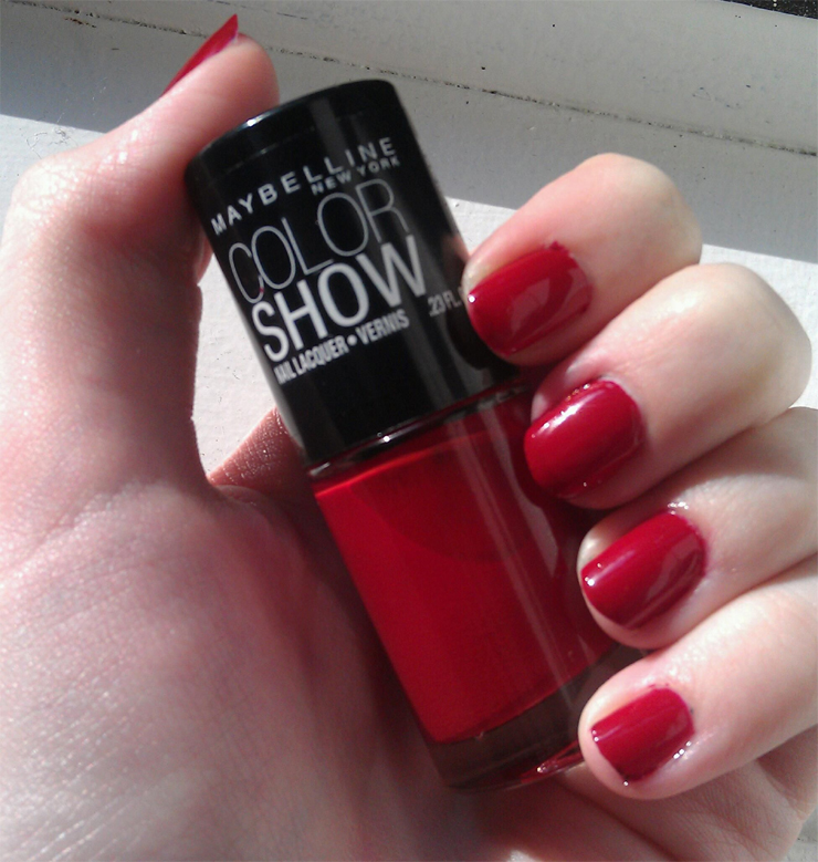 nail polish,trending nail polish,nail paint,flaunting colourful nails,nail beauty,nails,beauty,beauty tips