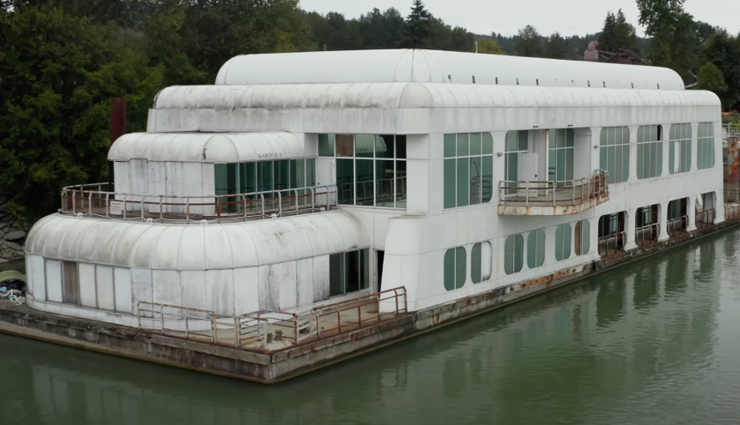 पानी के ऊपर लेना चाहते हैं खाने-पीने का मजा, चले आइये विश्व के इन प्रसिद्द फ्लोटिंग रेस्टोरेंट्स famous floating restaurant,floating restaurant,best floating restaurant,floating restaurant worldwide,travel,travel tips in hindi