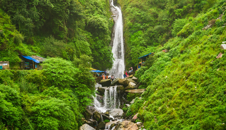 mcleodganj travel,mcleodganj himachal pradesh,things to do in mcleodganj,little lhasa india,tibetan culture india,mcleodganj monasteries,mcleodganj trekking,mcleodganj sightseeing,dhauladhar range tourism,spiritual places in himachal