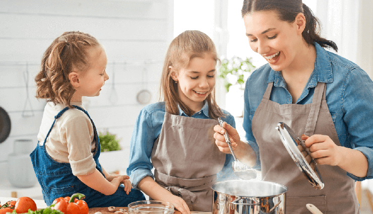 healthy eating habits for kids,nutrient-rich foods for children,preventing junk food consumption,tips to deter kids from junk food,healthy snack alternatives for children,encouraging nutritious eating habits,magnesium-rich foods for kids,omega-3 fatty acids for children,involving kids in meal preparation,promoting hydration in children,teaching kids about healthy eating,avoiding empty calories for kids,curbing cravings in children,supporting children well-being,creating a healthy food environment for kids