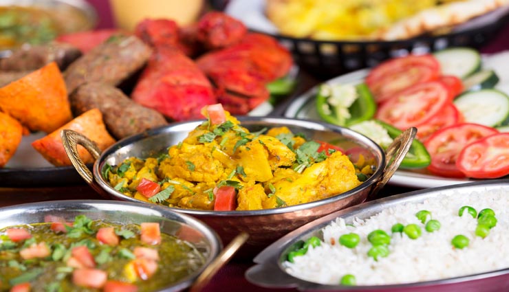 food vastu tips,vastu tips in hindi,meal rules according to shashtra ,वास्तु टिप्स, वास्तु टिप्स हिंदी में, भोजन करने के नियम, शास्त्रों  के अनुसार भोजन के नियम 