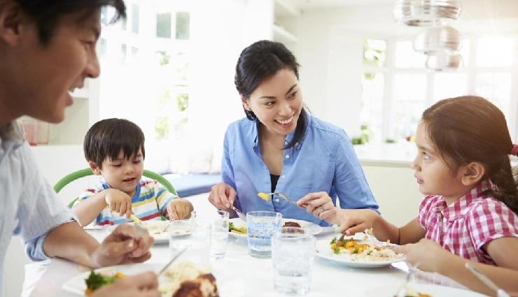 weight loss tips for housewives,stay-at-home mom fitness,homemaker weight management,healthy lifestyle for mothers,home workout tips,diet for busy moms,fitness tips for women at home