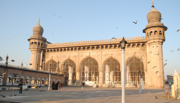 hyderabad tourist attractions,things to do in hyderabad,hyderabad sightseeing,hyderabad landmarks,hyderabad monuments,hyderabad heritage sites,hyderabad culture,hyderabad tourism,charminar,golconda fort,hussain sagar lake,mecca masjid,salar jung museum,ramoji film city,birla mandir,nehru zoological park,qutub shahi tombs,chowmahalla palace