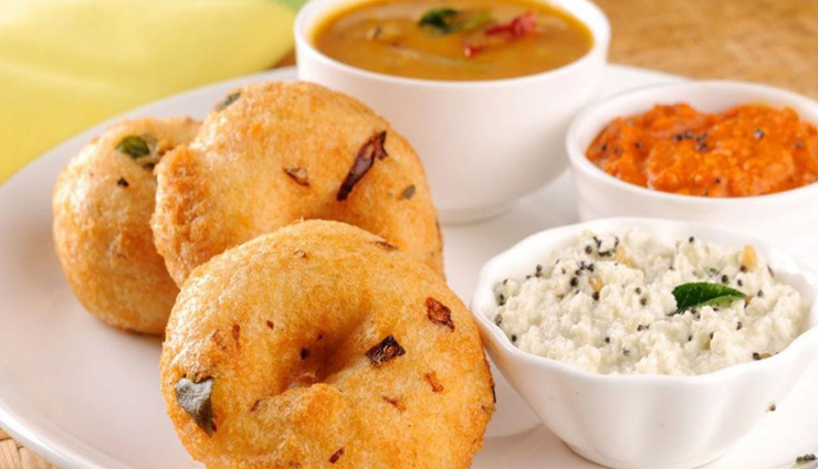 Recipe- Crispy and Delicious Medhu Vada