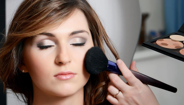 tips to choose blush according to skin tone,beauty tips,beauty hacks