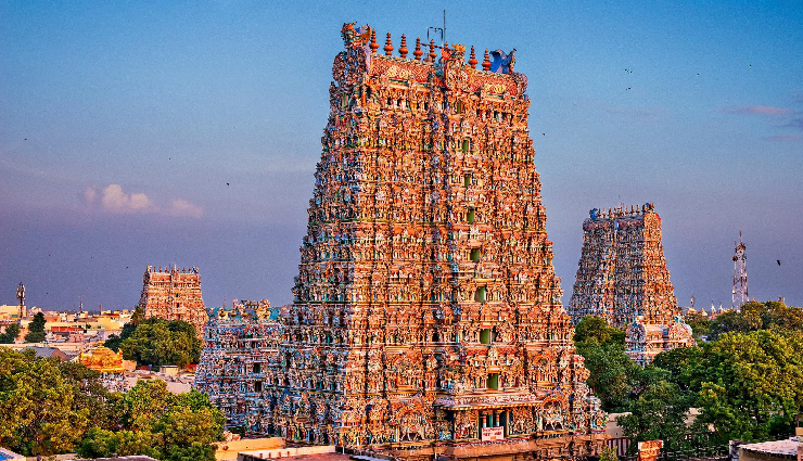 historical monuments in india,architectural wonders of india,indian heritage sites to explore,traditional indian architecture landmarks,famous temples and palaces in india,unique indian architectural styles,modern architectural marvels in india,landmarks showcasing indian culture,ancient indian architectural sites