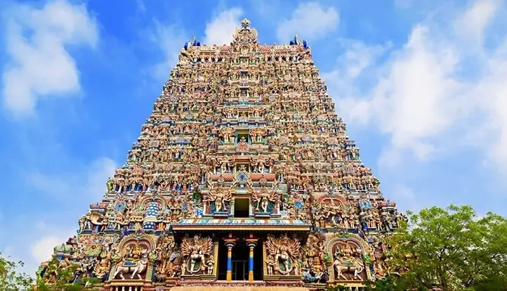 friendship day 2023,spiritual temples in madurai,friendship day celebration in madurai,temples to visit on friendship day,madurai temples for friends,friendship day with friends at temples,meenakshi amman temple madurai,koodal azhagar temple madurai,alagar koyil madurai,pazhamudircholai madurai,thirupparamkunram murugan temple,friendship and spirituality in madurai,friendship day pilgrimage in madurai,best temples to visit with friends in madurai,friendship day special prayers in madurai temples