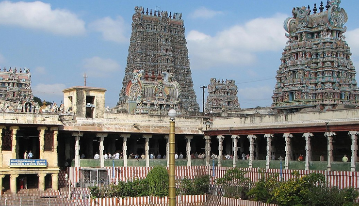 south india temples,explore temples in south india,temples of south india,temple tour south india,south indian temple architecture,spiritual journey south india,best temples to visit in south india,historical temples south india,south india temple exploration,top south indian temples,religious sites in south india,ancient temples of south india,must-visit temples south india,cultural heritage temples south india,south india temple tourism,pilgrimage sites in south india,temples in kerala and tamil nadu,iconic temples south india,south india temple itinerary,temple hopping in south india