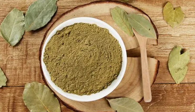 करना चाहते हैं बालों को नैचुरली काला, लें इन 8 तरीकों की मदद natural ways to blacken hair,hair darkening remedies,blackening hair naturally,home remedies for hair darkening,natural methods to darken hair color,ayurvedic treatments for black hair,tips for naturally blackening hair,herbal solutions for hair darkening