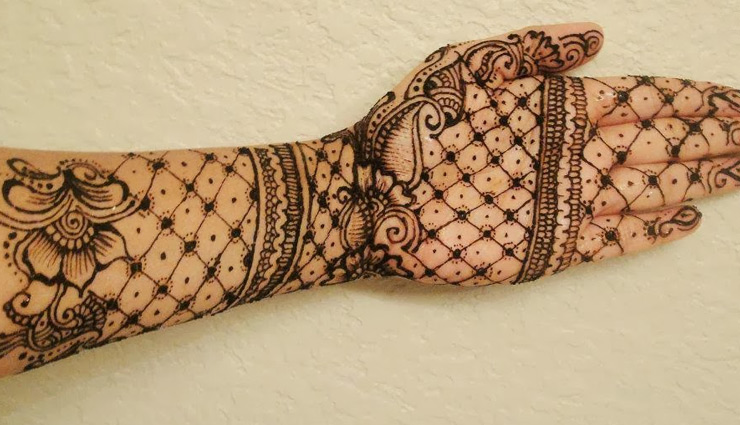 get rid of mehandi from hands,mehandi removal tips