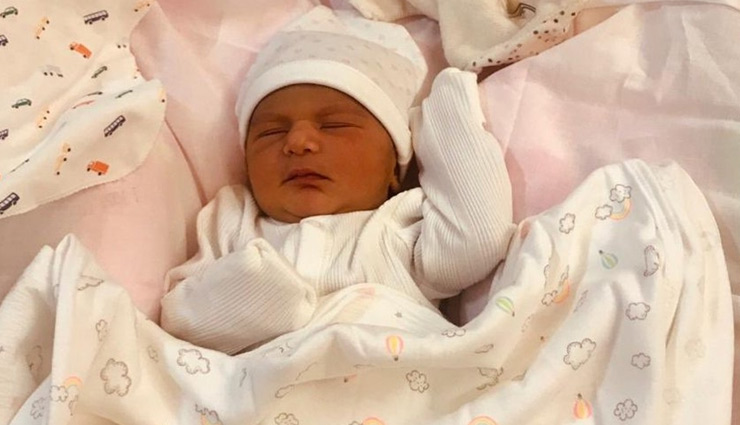 neha dhupia daughter,mehr first picture,neha dhupia,entertainment news
