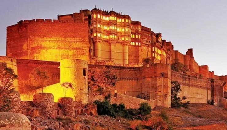 भारत के इस किले से देखा जा सकता हैं पाकिस्तान, जानें इसके रहस्य 