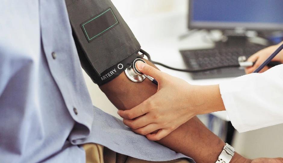 पुरुषों के लिए 5 जरूरी हेल्थ टेस्ट, लिपिड प्रोफाइल से लेकर PSA और कोलोनोस्कोपी तक