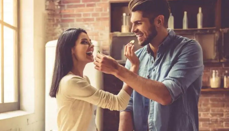 6 Things That a Man Will Do When He is Comfortable With You
