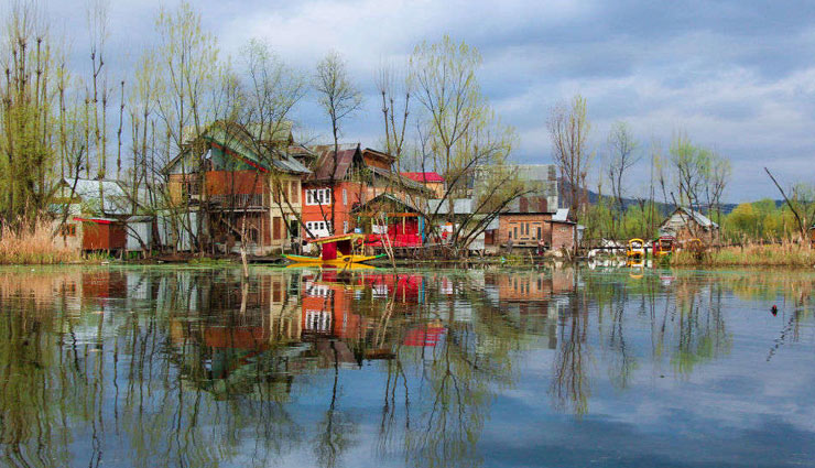 indian destinations,peaceful indian destinations,india,places to visit in india,sunderbans,west bengal,chembra peak,kerala,shilong,meghalaya,darjeeling,west bengal,coorg,karnataka