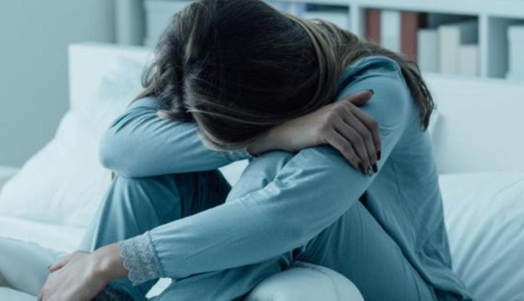 surya mudra health benefits,benefits of practicing surya mudra,surya mudra for boosting metabolism,how to practice surya mudra effectively,balancing energy with surya mudra,surya mudra for improving digestion,controlling cholesterol with surya mudra,increasing energy levels with surya mudra,calming the mind with surya mudra,enhancing focus with surya mudra