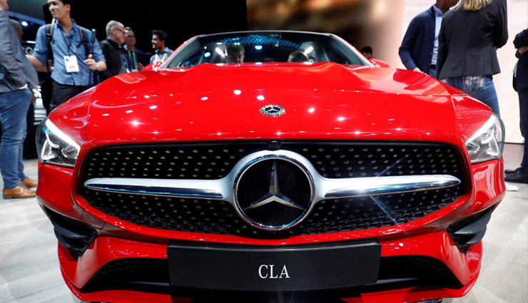 मंदी के दौर में Mercedes ने 1 दिन में बेची 200 कारें 