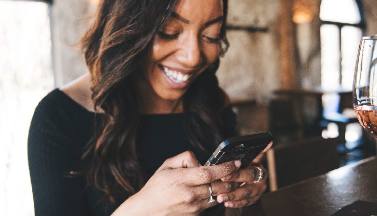 cute things to do in a long-distance relationship,staying close in long distance love,creative long-distance relationship ideas,romantic gestures for long-distance couples,maintaining connection from afar,keeping the spark alive,thoughtful ldr activities,virtual date ideas,long-distance love tips,bridges the distance in relationships