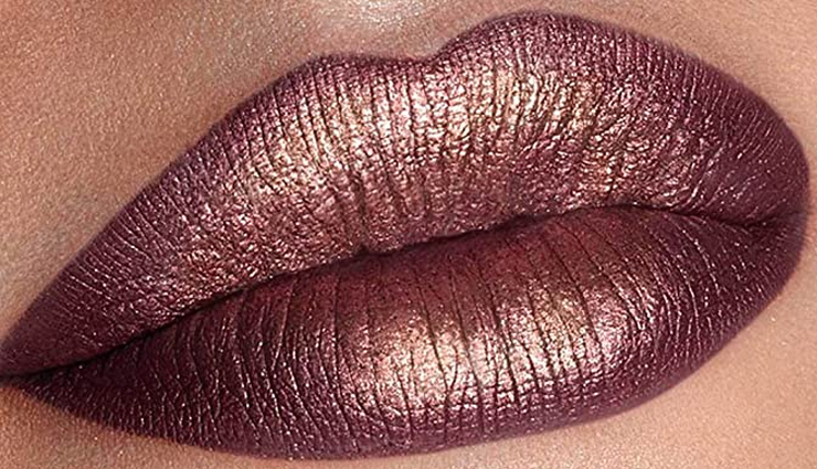 lipstick in monsoon,lipstick design,beauty