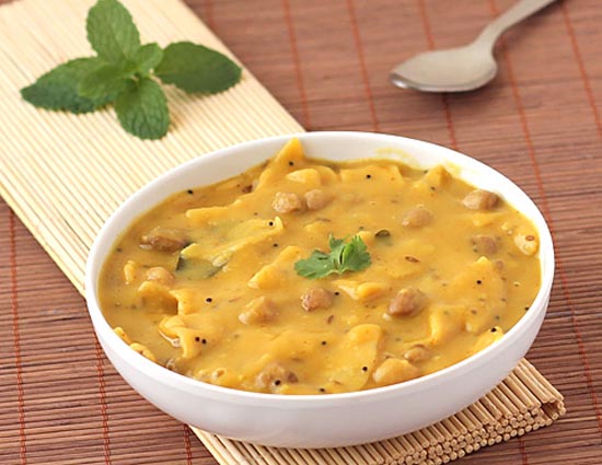 Makar Sankranti - Recipe of Methi Dal Dhokli