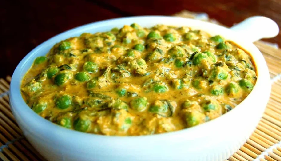 आसान तरीके से घर पर बनाएं ढाबा-स्टाइल मेथी मटर मलाई, स्वाद ऐसा कि हर कोई करेगा वाह-वाह! #Recipe