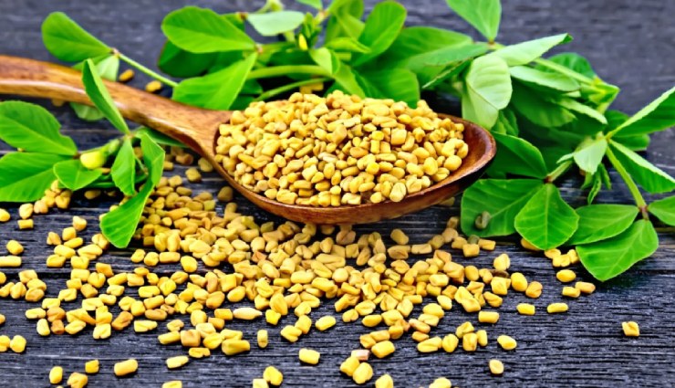 fenugreek for dandruff,natural dandruff treatment,home remedies for dandruff,fenugreek seeds for hair,itchy scalp remedy,dry scalp solution,anti-dandruff tips,herbal dandruff cure,scalp flaking treatment,hair care with fenugreek,fenugreek hair mask,dandruff home solution